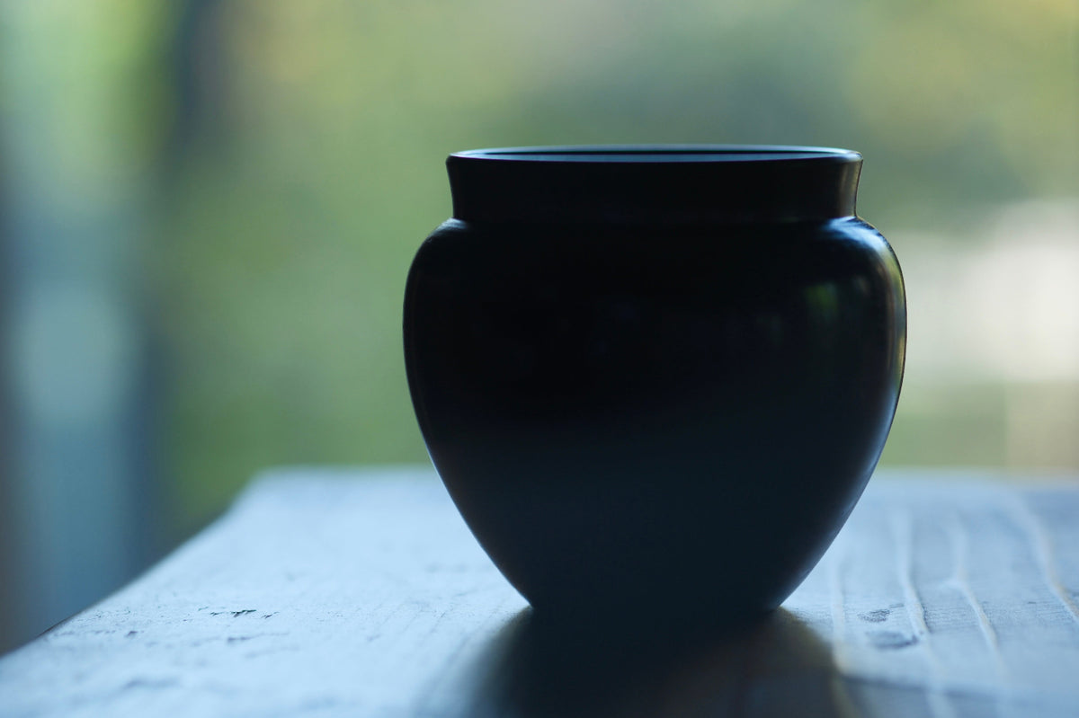 Jar-Shaped Cup (Urushi)